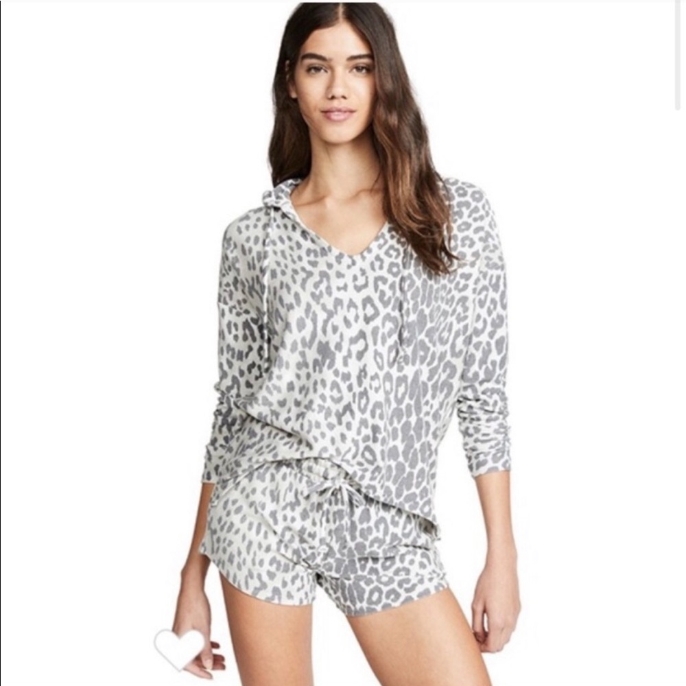 CHASER Cozy Knit Leopard Set